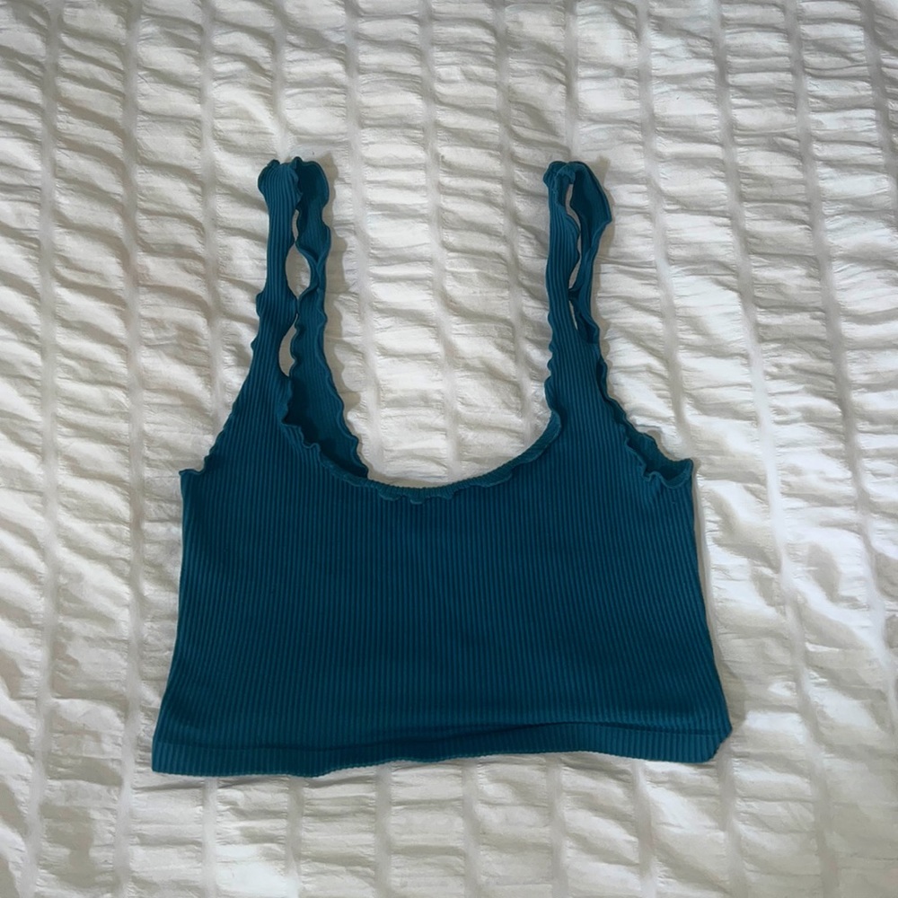 Tillys full tilt frilly stretchy crop top size small in teal blue